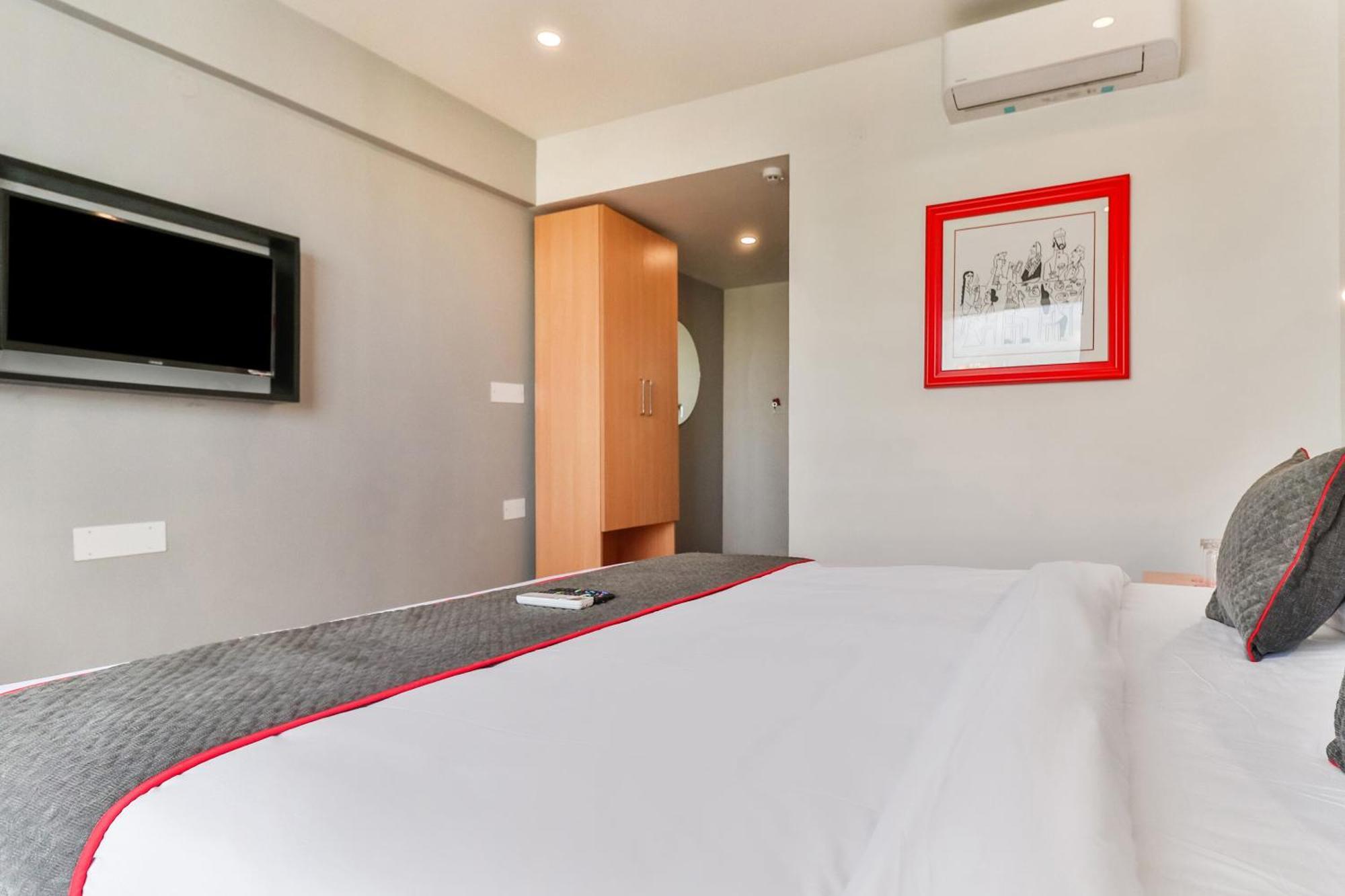 Super Townhouse Reva College University Yelahanka Bagian luar foto